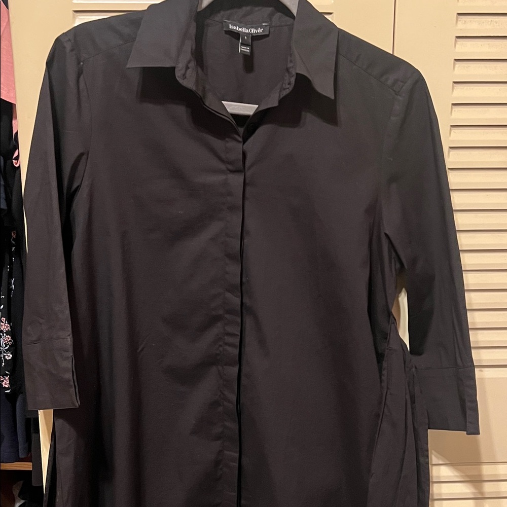 Isabella Oliver Black Button Down Shirt